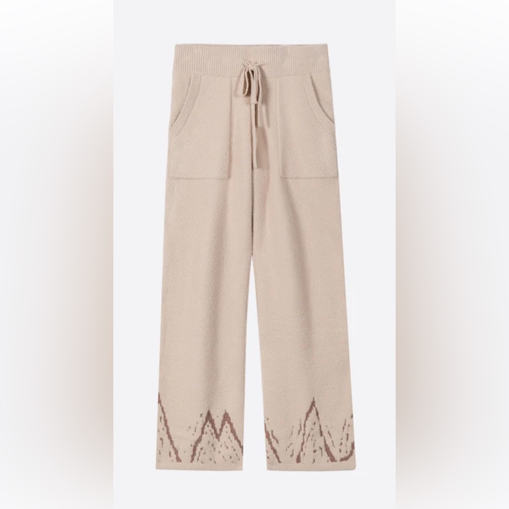 NWT- Snuggle Sac Women’s Pants